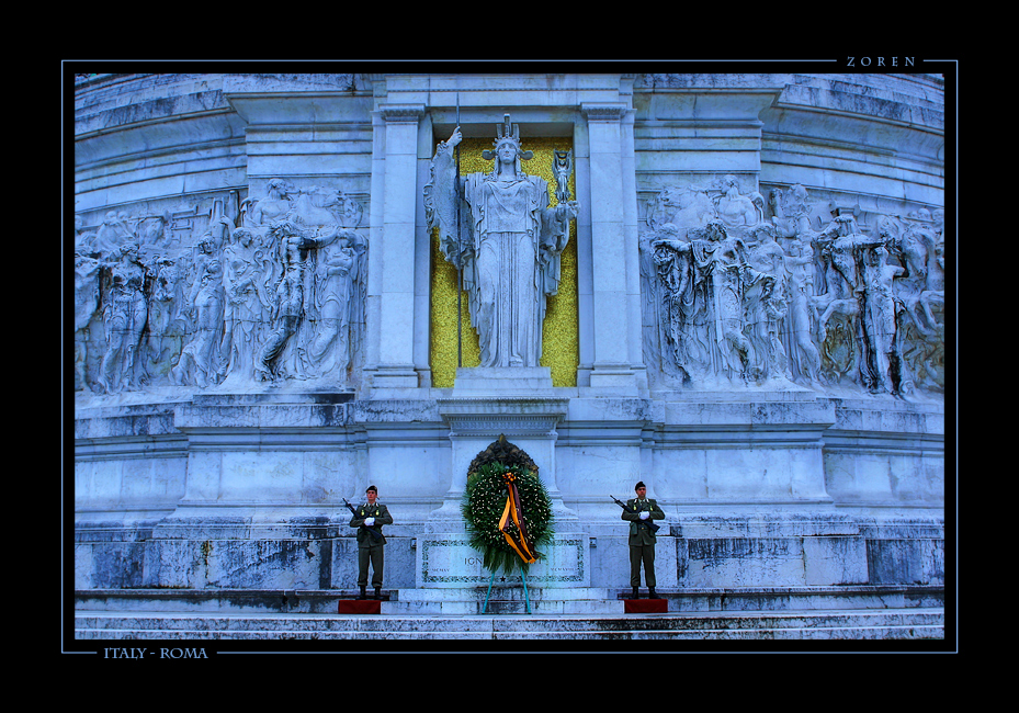 Italy---Roma---Guards-x1a.jpg